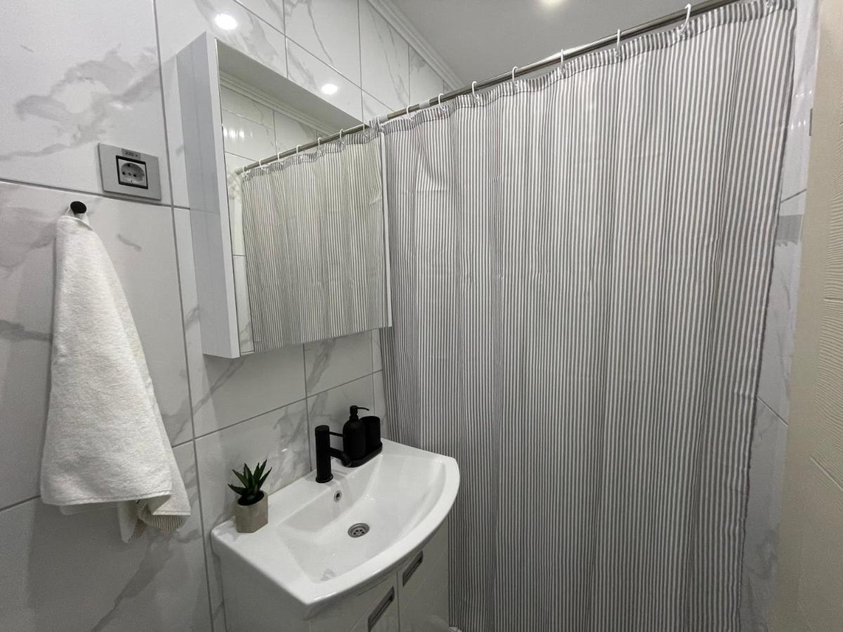 Apartments Tema Sombor Extérieur photo