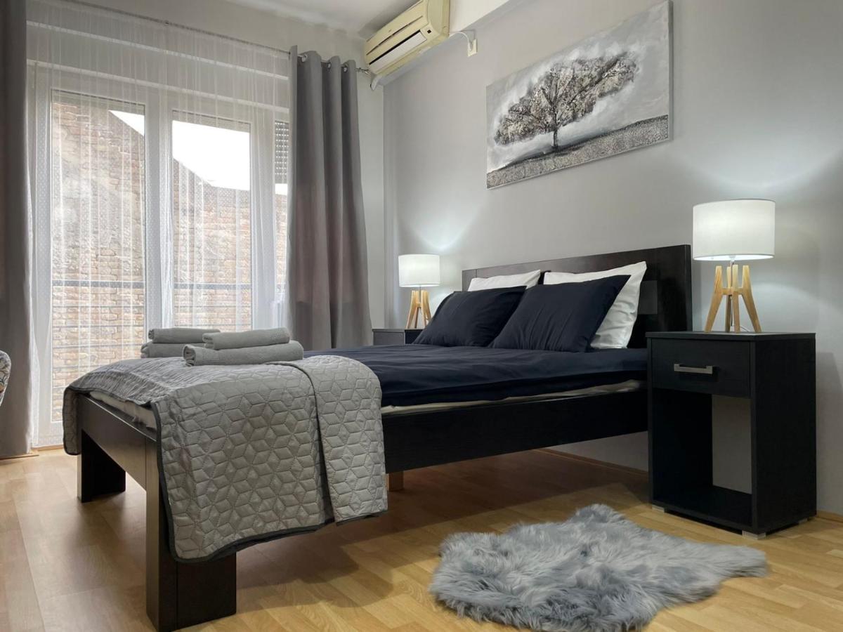 Apartments Tema Sombor Extérieur photo
